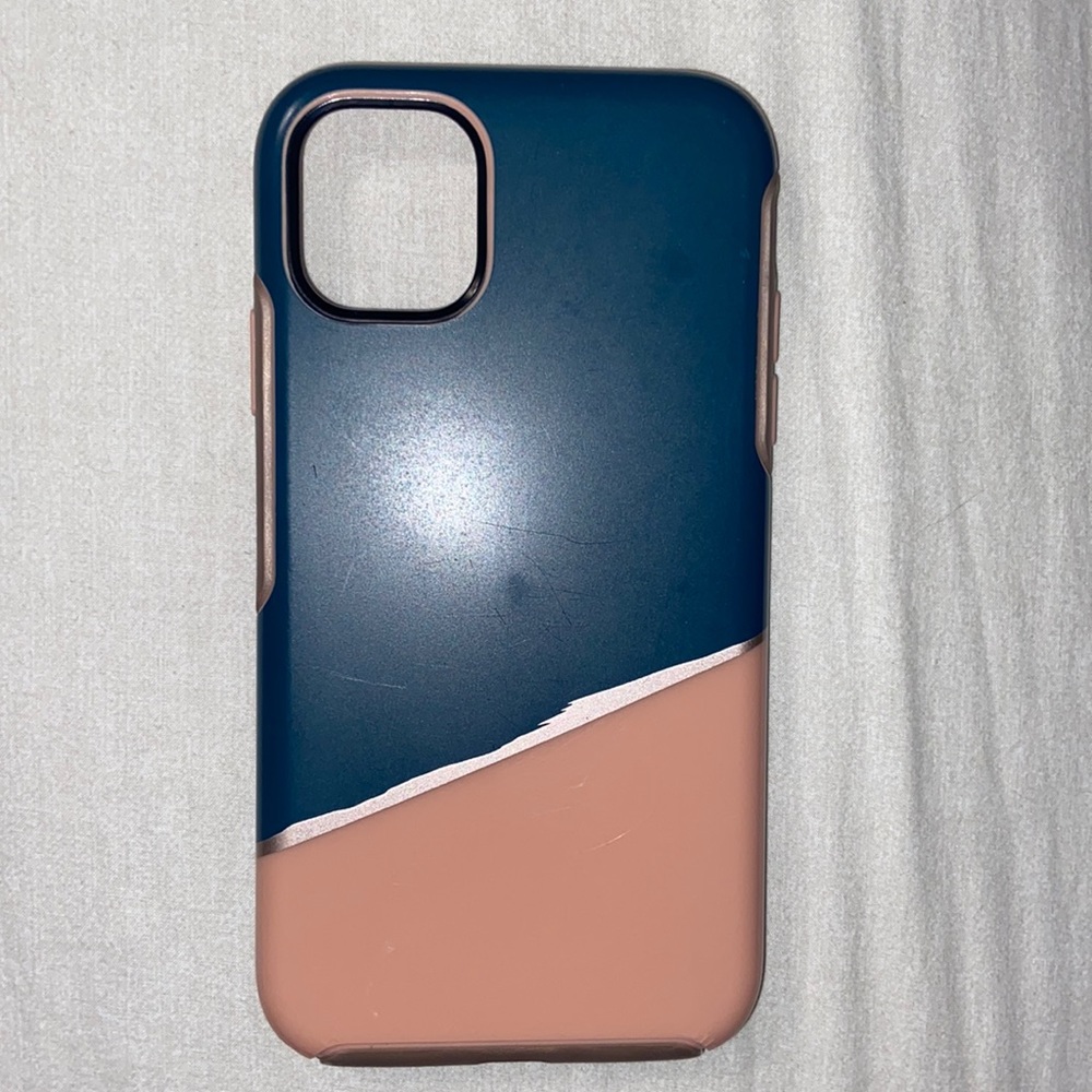 iPhone 11 Otter Box Case